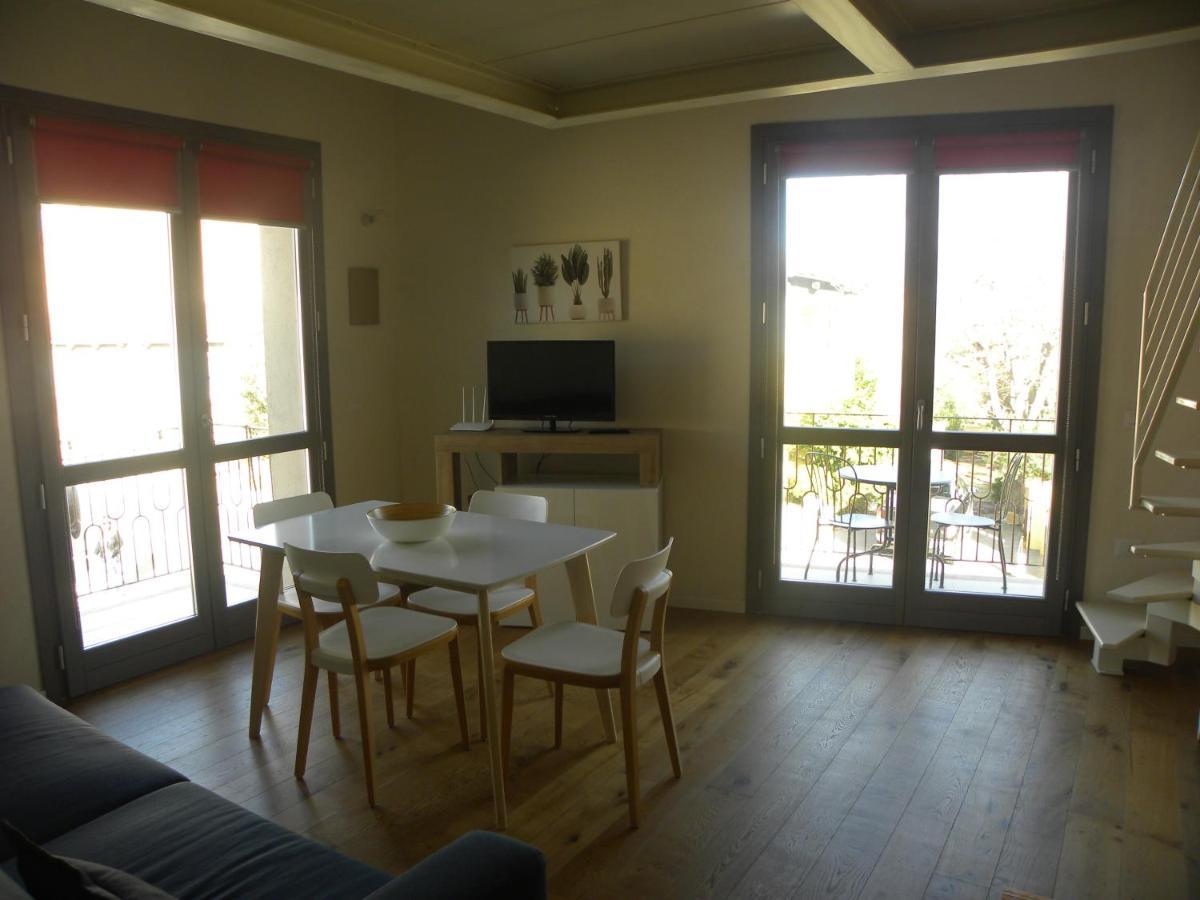 Appartement Petra Magica à San Pantaleo Extérieur photo
