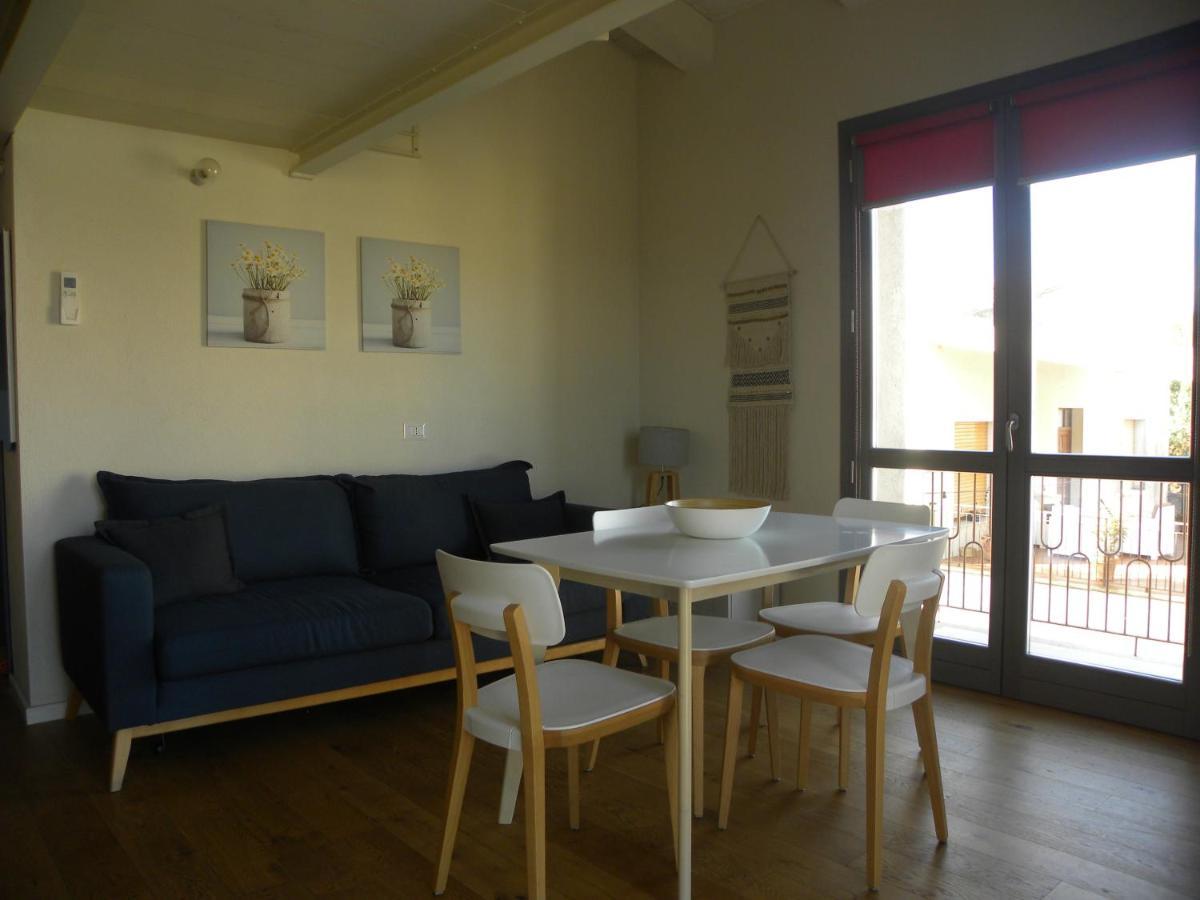 Appartement Petra Magica à San Pantaleo Extérieur photo