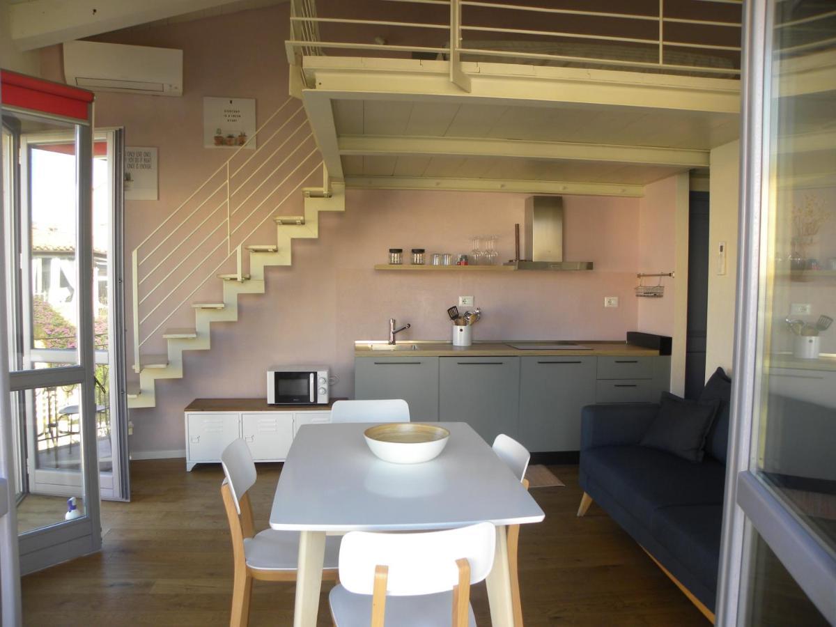Appartement Petra Magica à San Pantaleo Extérieur photo